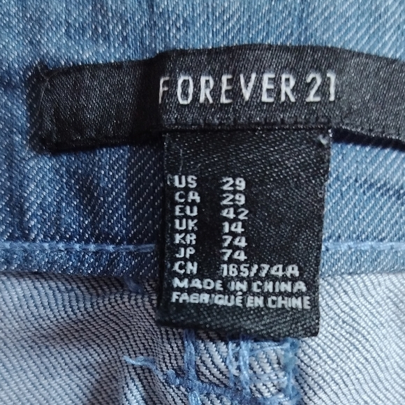 Forever 21 Gray Jean Shorts Frayed Hem - Picture 2 of 3